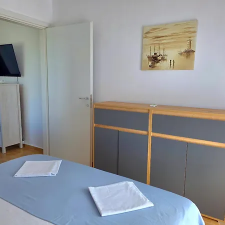 Apartment One Bedroom In Golem 077